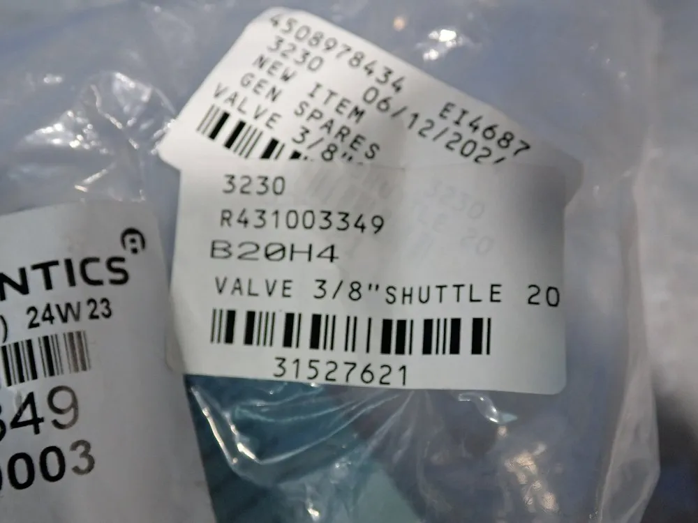 Aventics 3/8" Shuttle Valve - R431003349