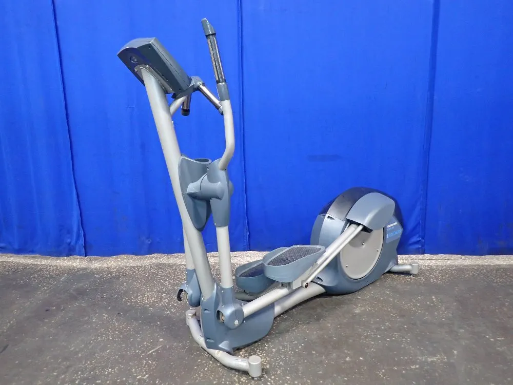 Stair Master Elliptical Machine - Club Stride 5100snl