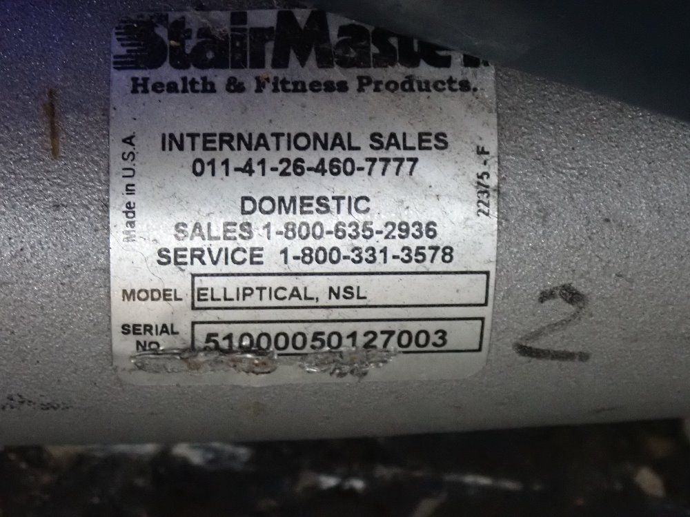 Stair Master Elliptical Machine - Club Stride 5100snl