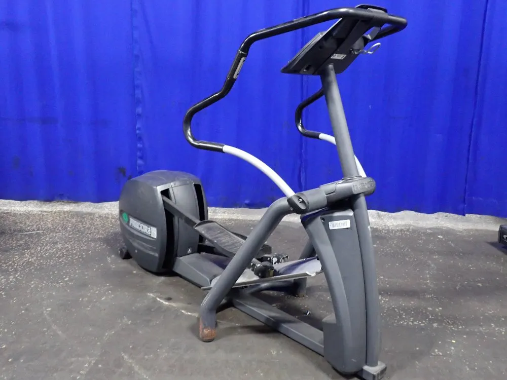 Precor Elliptical Machine - Efx546