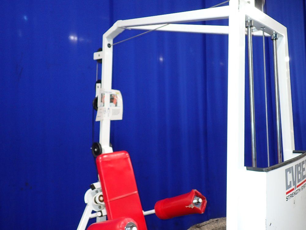 Cybex Lateral Raise Exercise Machine - 4030