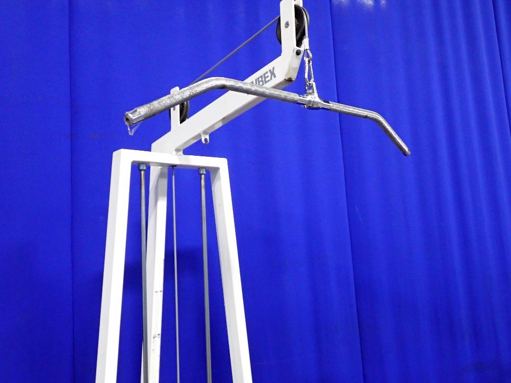 Cybex Lateral Pull Down Exercise Machine