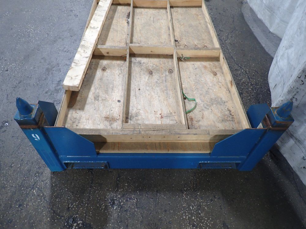 Ra Foldable Pallet Box