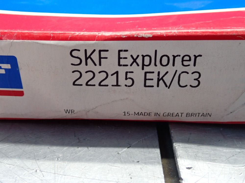 Skf Explorer 47,700 Lbs Spherical Roller Bearing, Alloy Steel, 2 Pcs - 22215 Ek/c3
