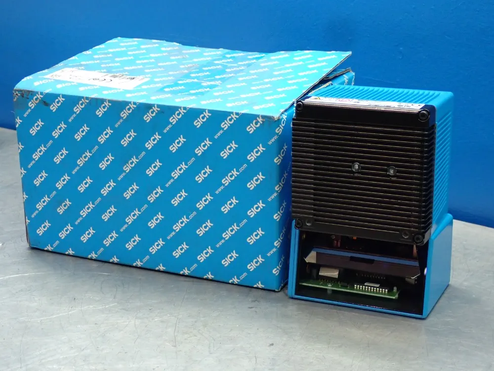 Sick Laser Bar Code Scanner, Fixed Mount, Oscillating Mirror, - Clv690-1000