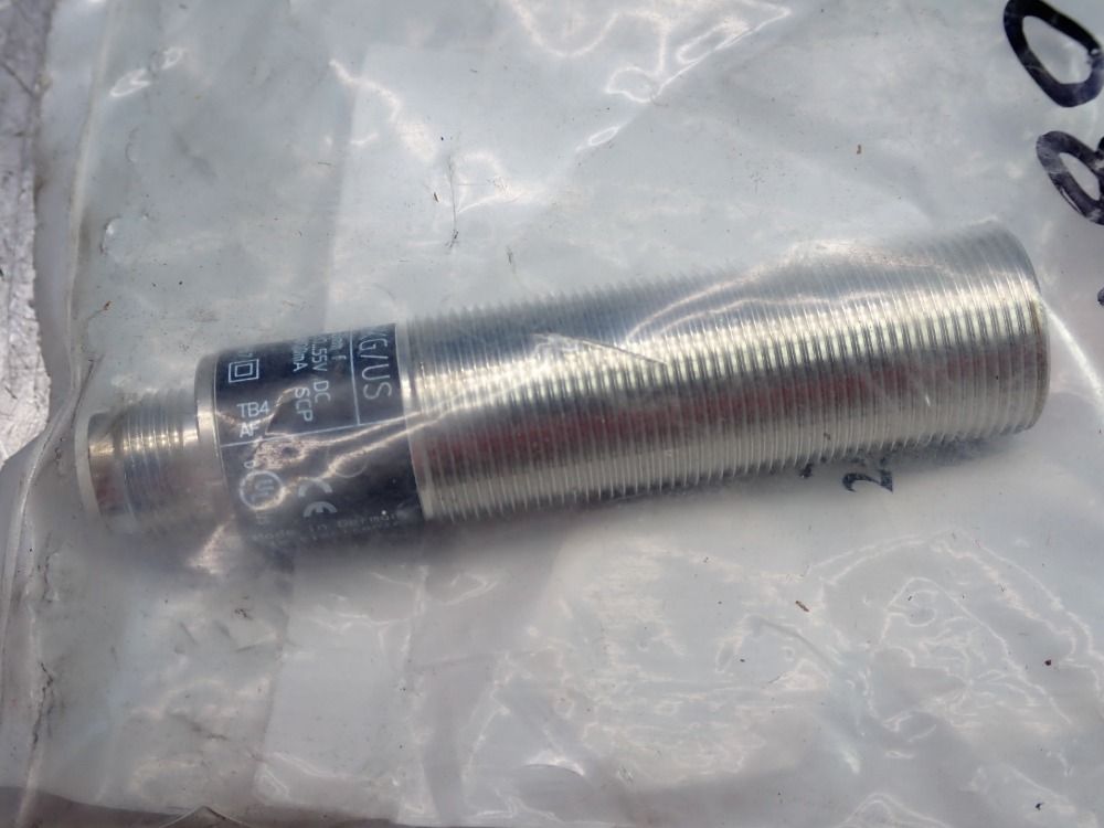 Efector Ifm Inductive Sensor, M12 Connector - Iga2005-frkg/us-100-irf Rt-ig5773