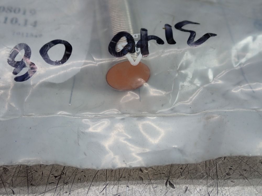 Efector Ifm Inductive Sensor, M12 Connector - Iga2005-frkg/us-100-irf Rt-ig5773