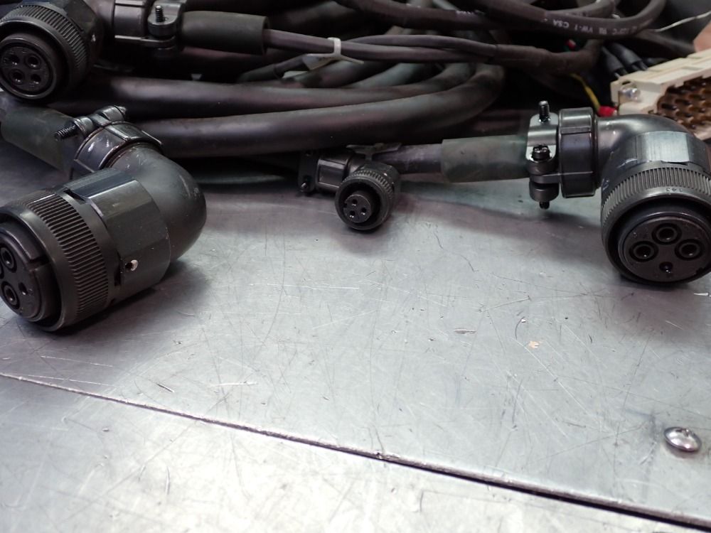 Fanuc Cable, Communication - A660-8015-t037