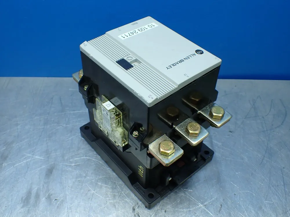 Allen-bradley Contactor. - 100-b300n*3