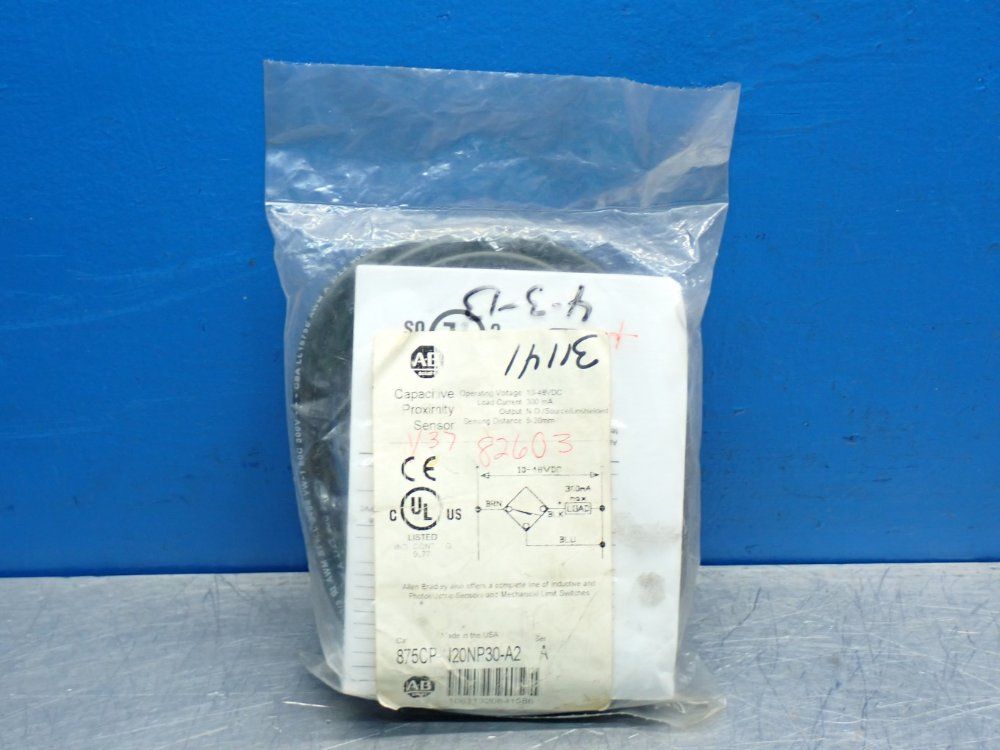 Allen Bradley 20mm Sensing Distance Proximity Switch - 875cp-n20np30-a2
