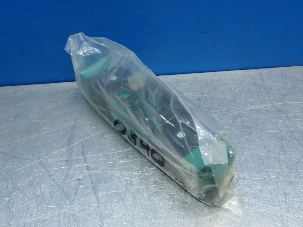 Numatics 14-150psi Solenoid Air Control Valve - 152ss400k000030