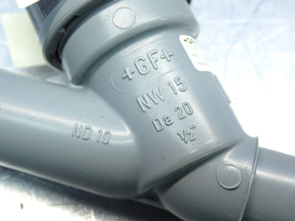 +gf+ Line Strainer Spigot - 169305302