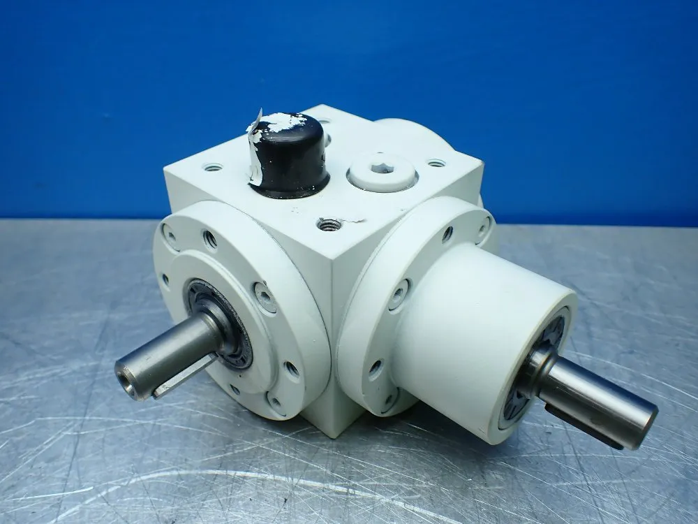 Vogel Right Angle Gearbox. 505008 001 - 251409