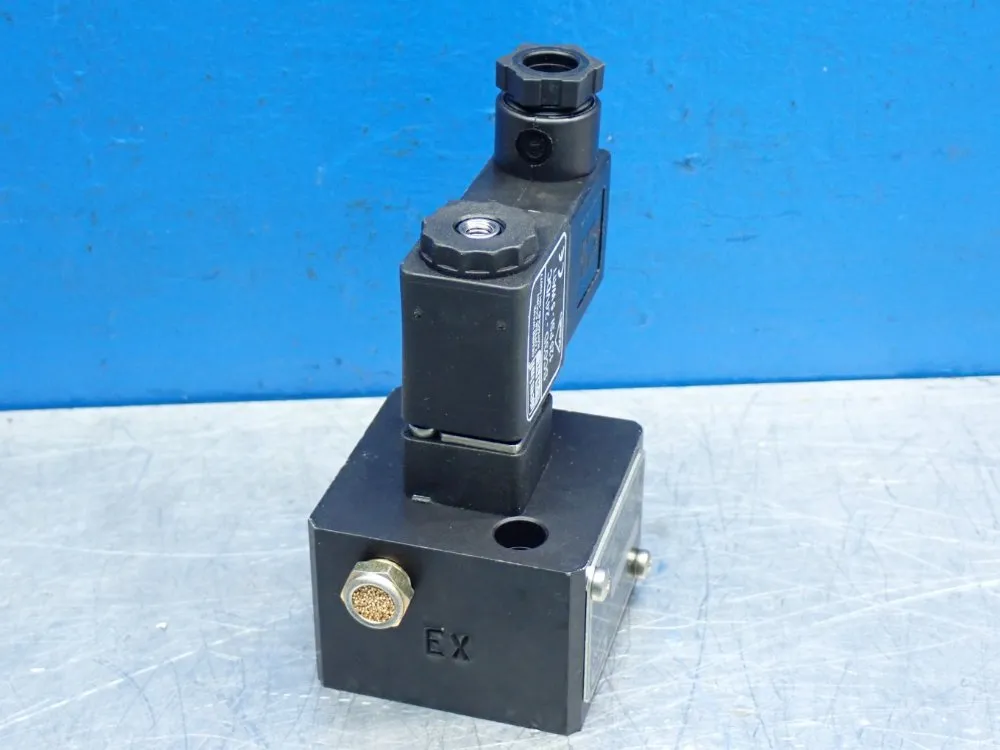 Gemini Valve Compact 4-way Pilot/solenoid Valve - 4gp