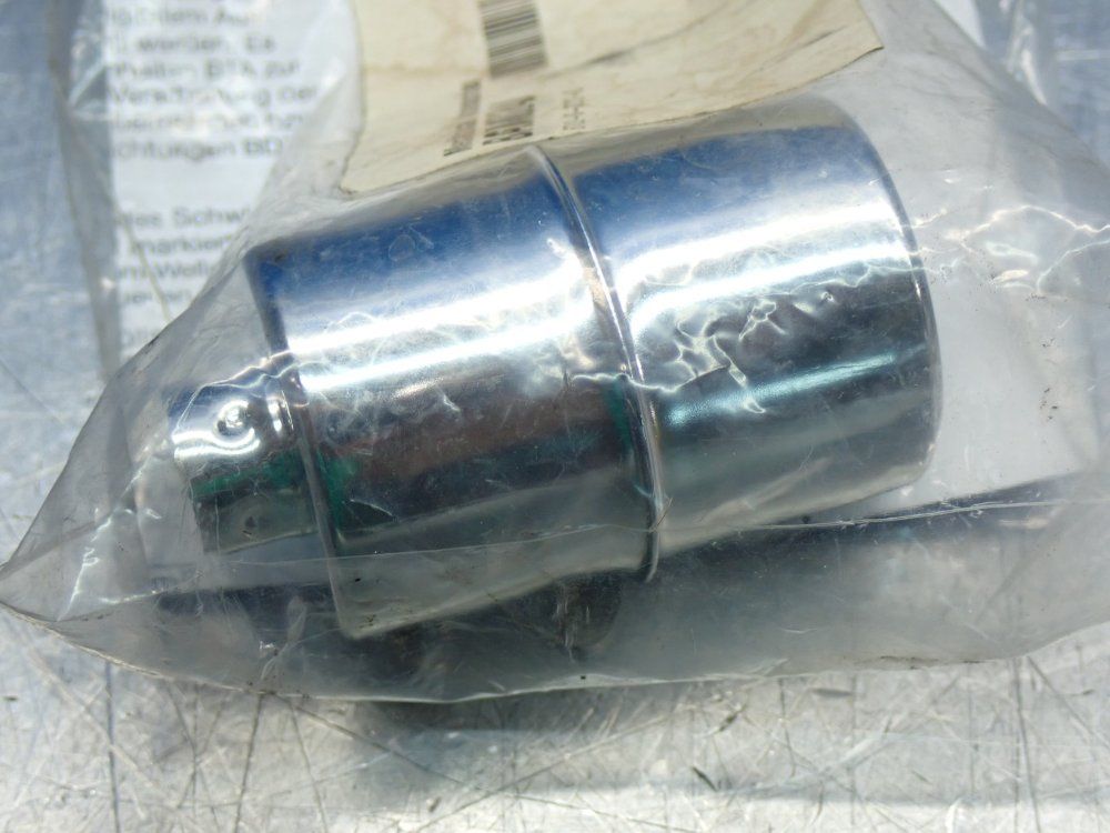 Balluff Magnet For Rod Style Sensor Mounting - Bam024j