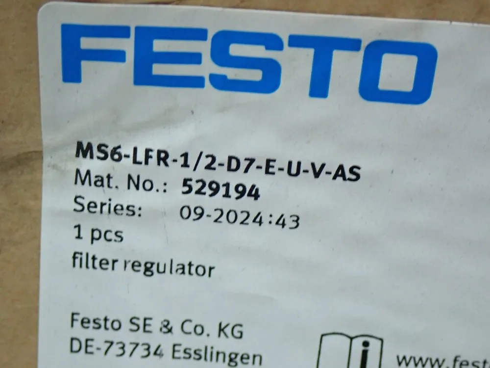 Festo Maximum Output Pressure: 12bar, 40 Micron Filter Filter Regulator - 529194