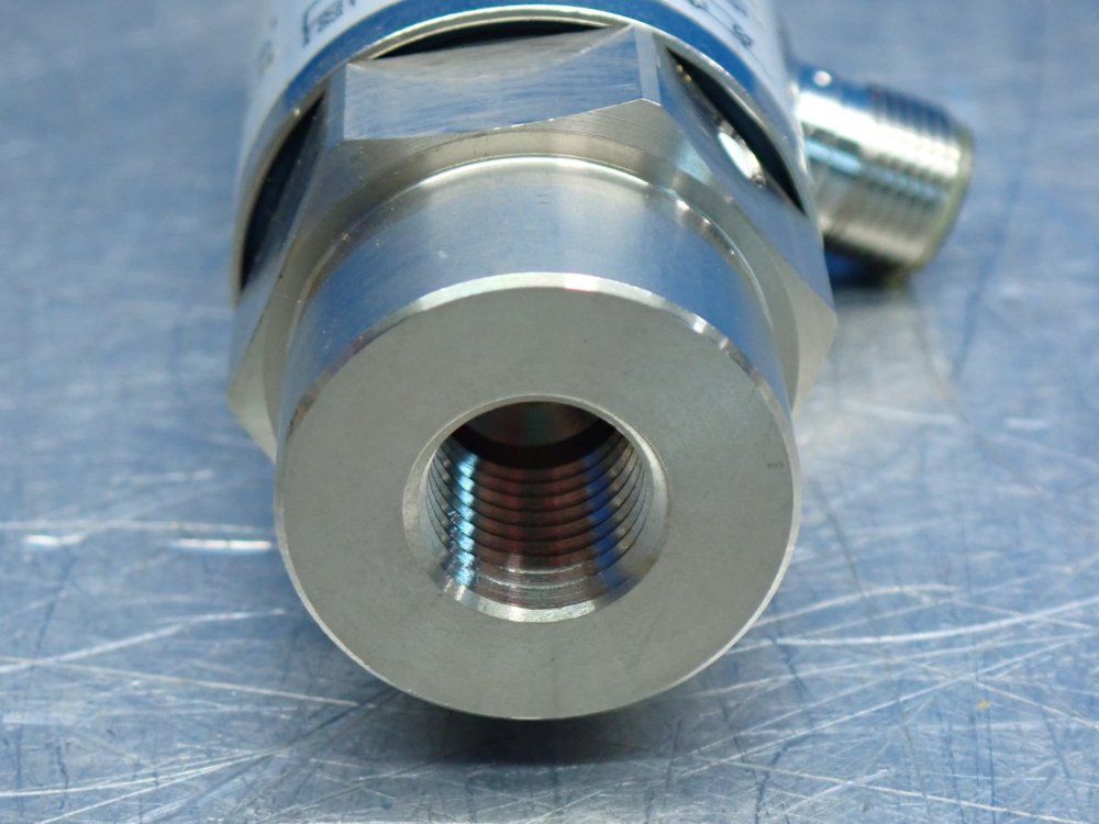 Ifm 10mpa. 100bar. 1450psi Pressure Sensor - Pn2223