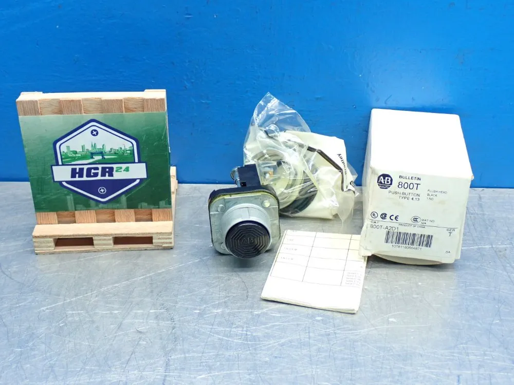 Allen Bradley Flush Head Momentary Push Button - 800t-a2d1