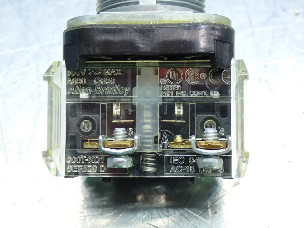 Allen Bradley 30mm Momentary Push Button - 800t-a2d1