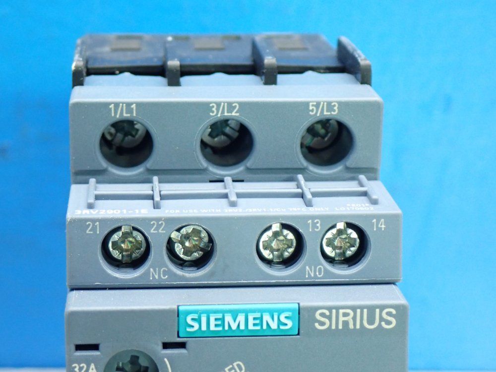 Siemens Circuit Breaker Unit - 3rv2021-4ea15