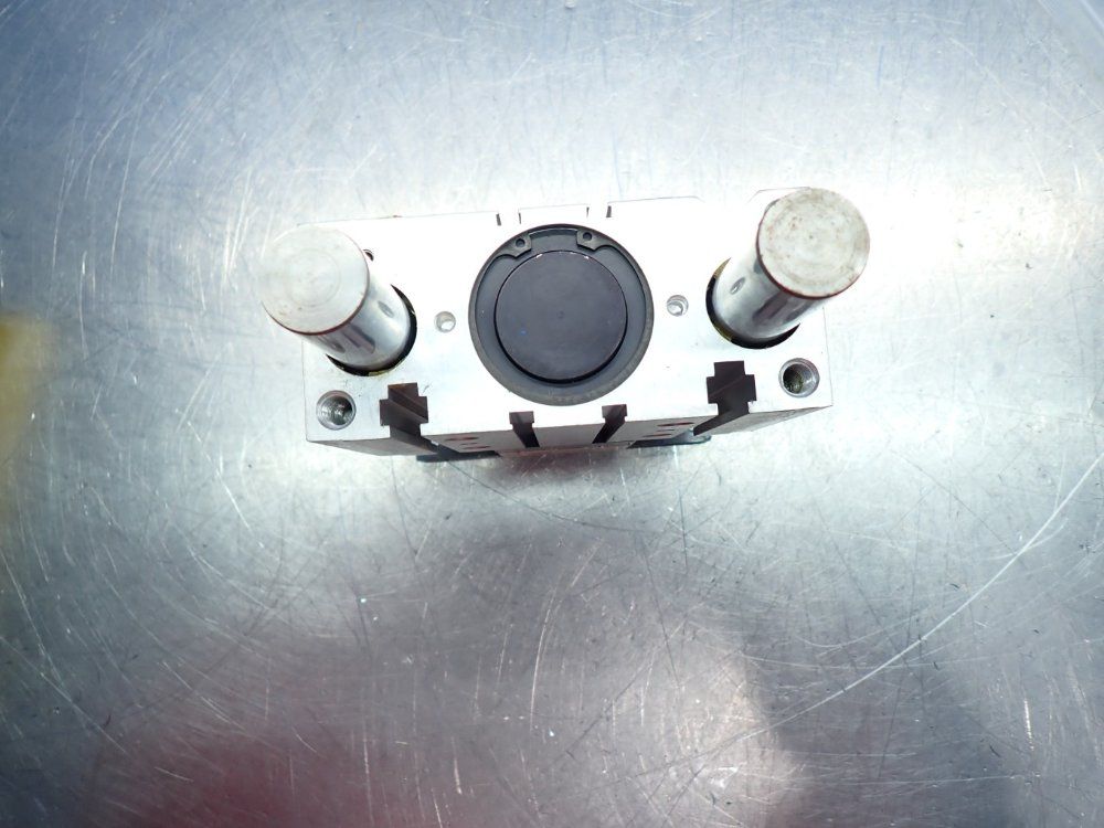 Parker 145 Pneumatic Piston - P5t2e050k1kn1bln100a