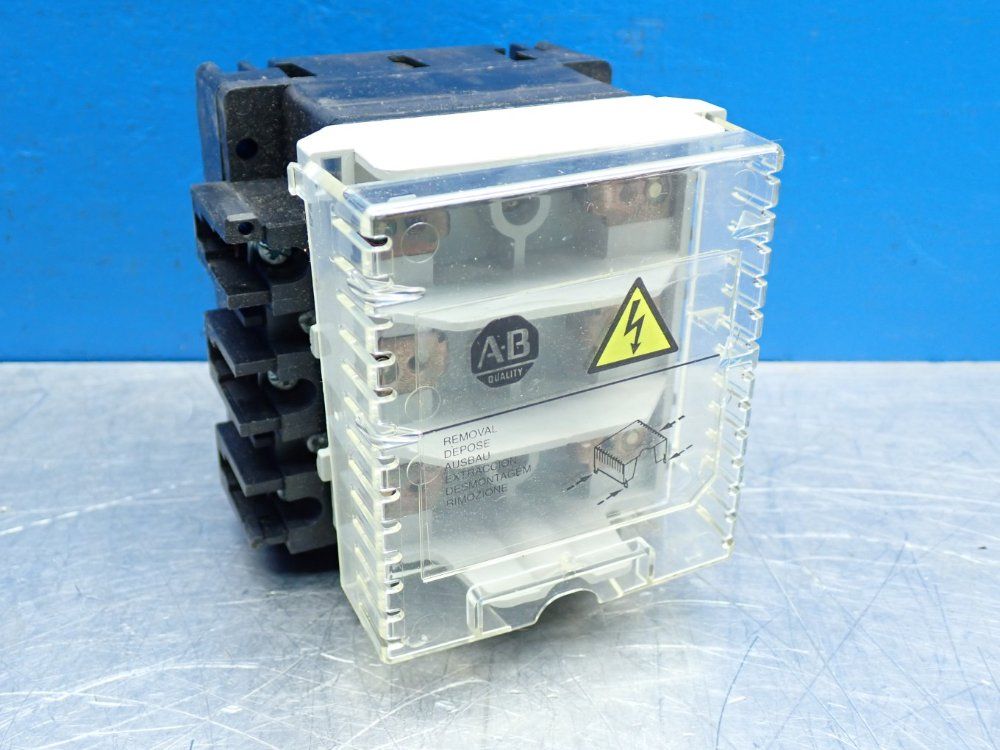 Allen Bradley Disconnect Switch - 194r-na100p3