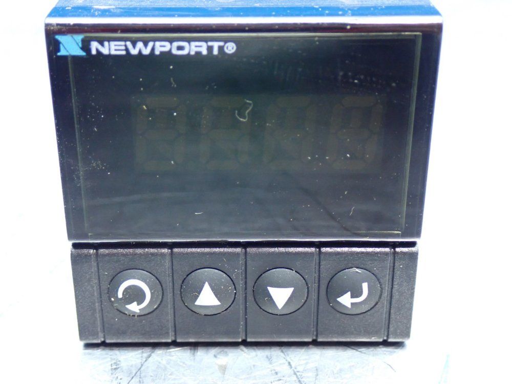 Newport Electronics Iseries Temperature & Process Controller - I1633