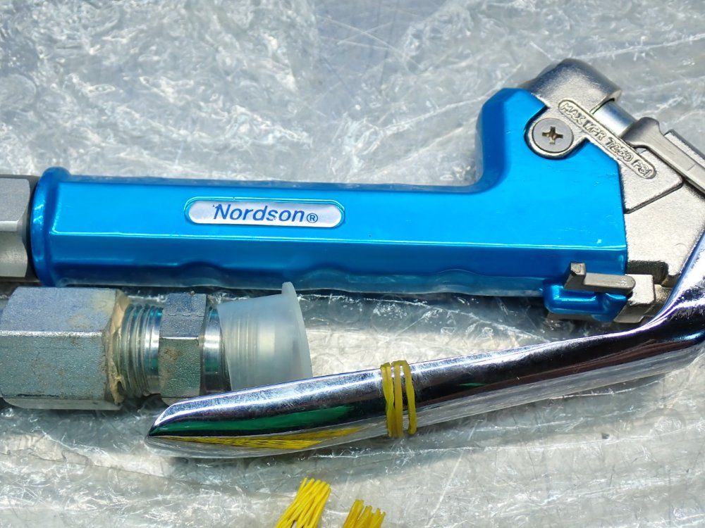 Nordson Mastic Hand Gun Unit - 1040796b