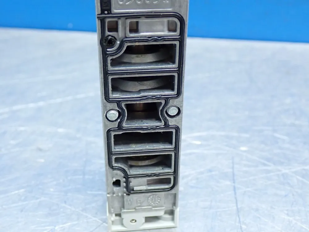 Festo 1000 L/min Pneumatic Air Solenoid Valve - 539160