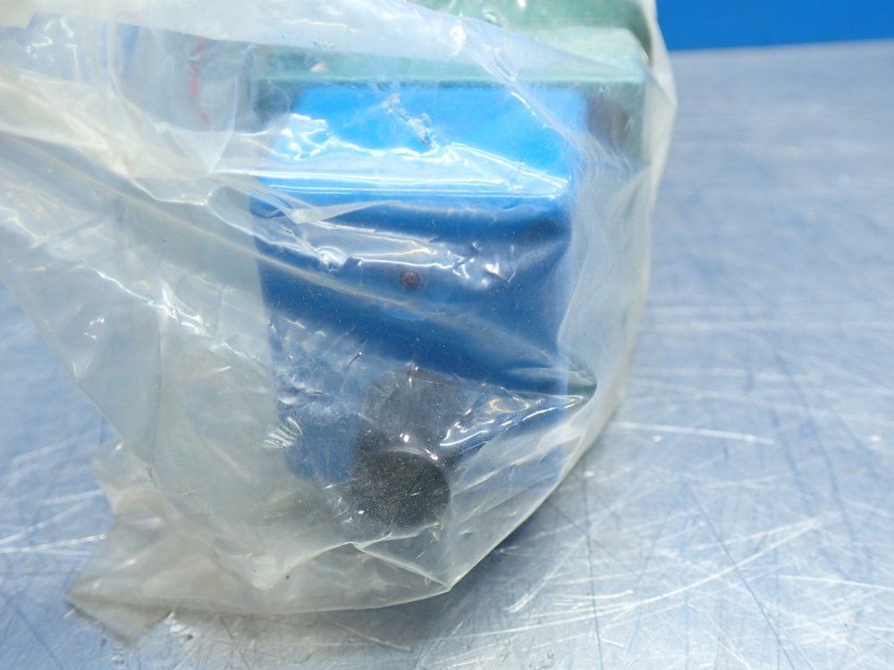 Numatics 150psig Pneumatic Solenoid Valve - A23ba4009t14x61