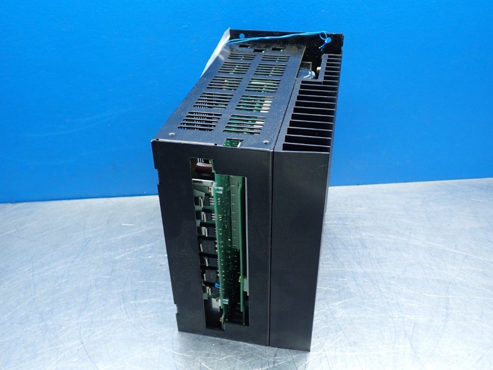 Yaskawa Cacr-series Servopack Servo Control Servo Drive - Cacr-sr05ac2er