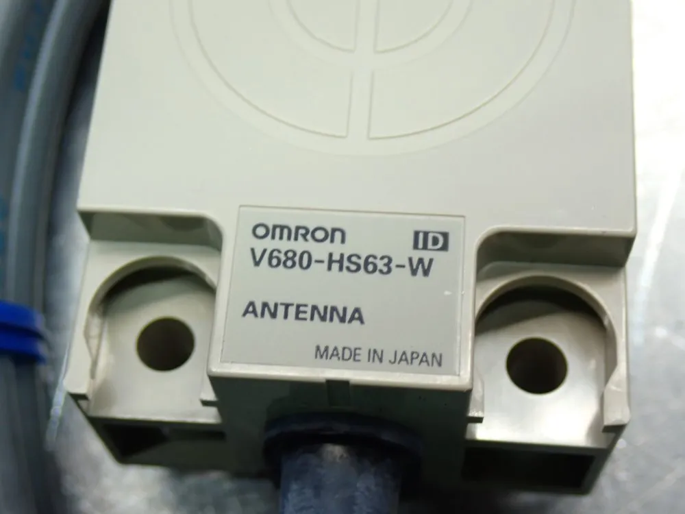 Omron V680-series Rfid System Antenna - V680-hs63-w