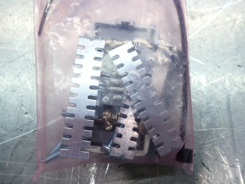 Siemens Power Module Fsb Pm240 Sinamics Screening Kit - 6sl3262-1ab00-0da0