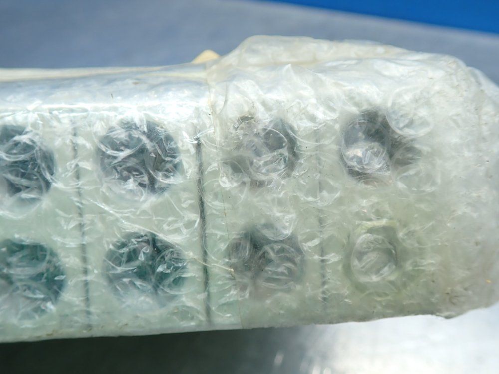 Smc Ss5v1 Manifold Valve Unit - Ss5v-w10sa2wd-06b-03t