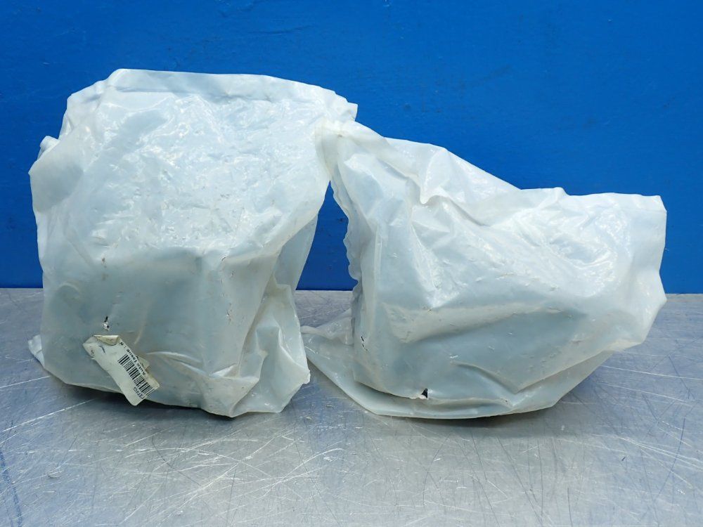 Harting 4.173" L X 2.244" W X 3.220" H (106.00mm X 57.00mm Connection Base Side Entry Sz32a Pg21 - 09200320270