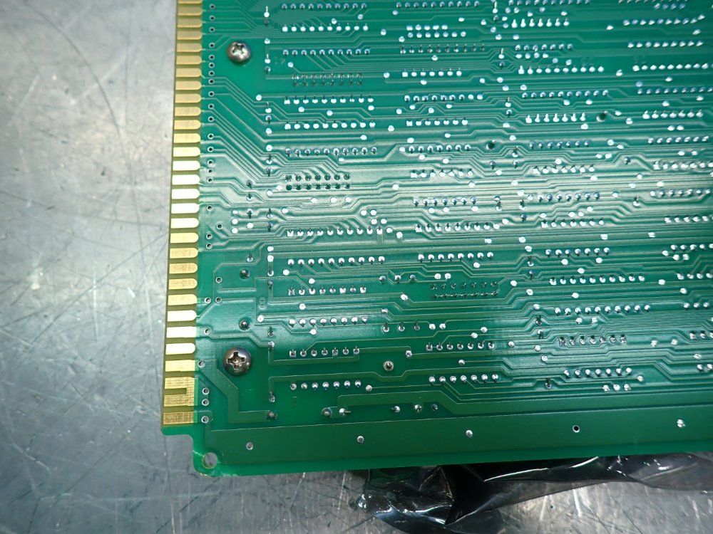 Allen Bradley 8200 Control Crt/mdi Keyboard Interface Module - 8000vadz