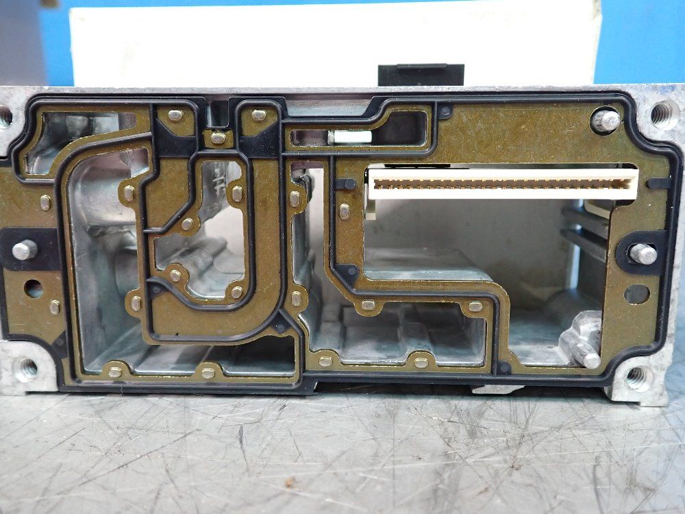 Festo Manifold Sub Base - Vabv-s2-1s-g38-t2