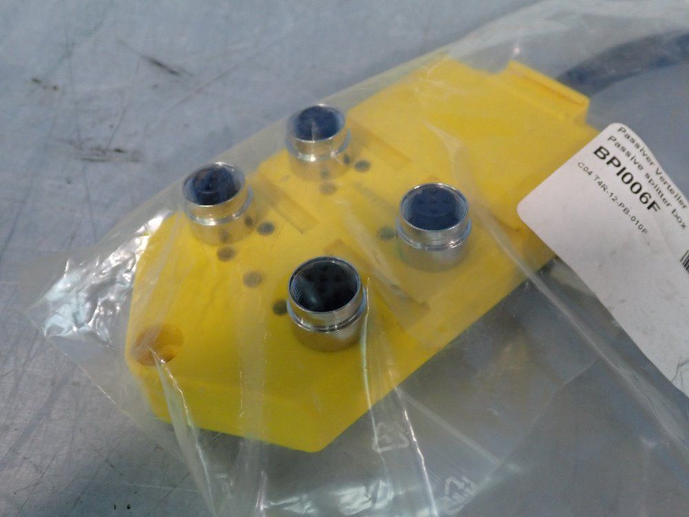 Balluff Passive Splitter Box - Bpi006f