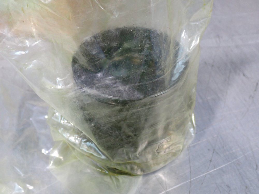 Nordson Coupler - 1045218b