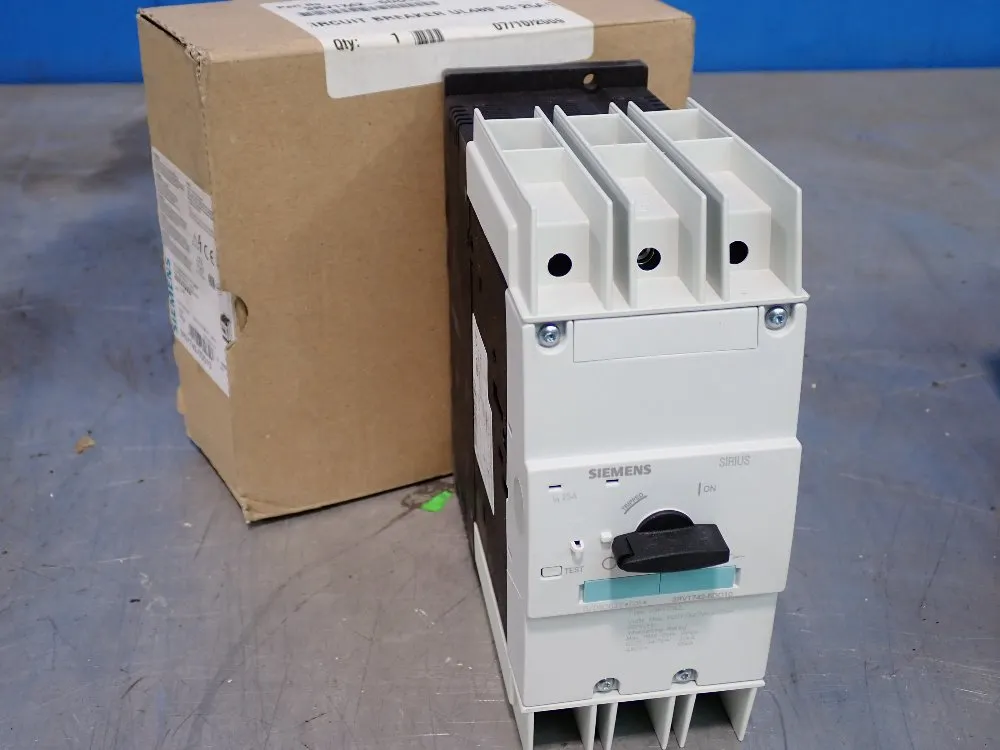 Siemens 25 Amp Circuit Breaker - 3rv1742-5dd10