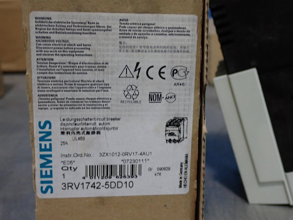 Siemens 25 Amp Circuit Breaker - 3rv1742-5dd10