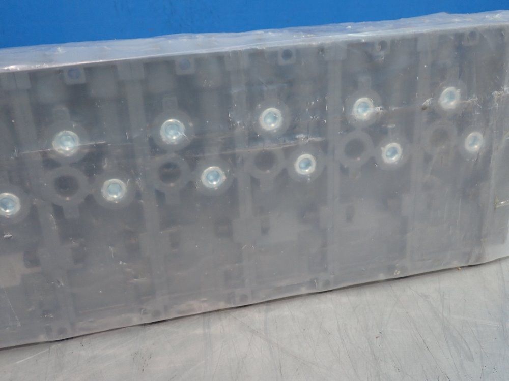 Numatics Manifold - 92337