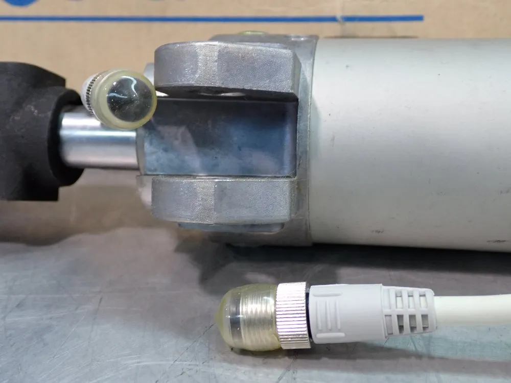 Smc Clamp Cylinder - Ckp1b50-100y-p7-4se