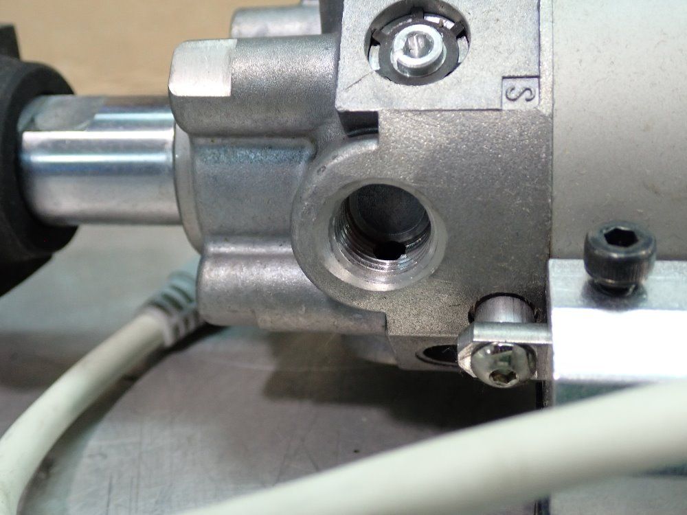 Smc Clamp Cylinder - Ckp1b50-100y-p7-4se