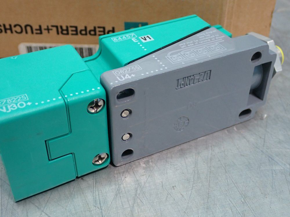 Pepperl + Fuchs Proximity Sensor - Nj30+u4+e-v1