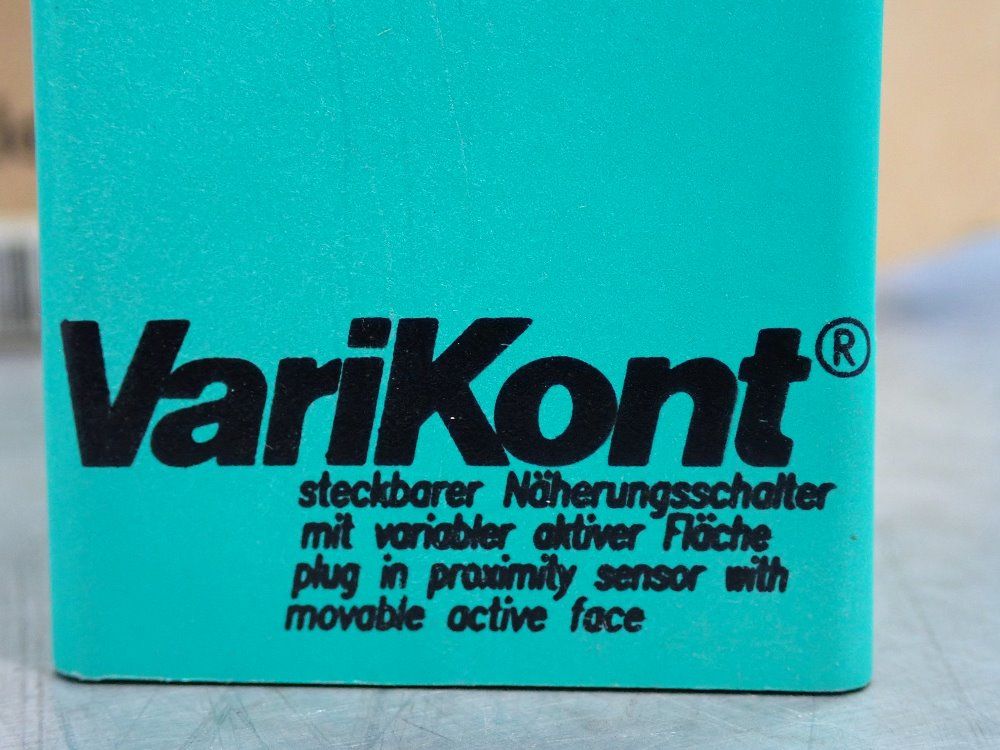 Pepperl + Fuchs Proximity Sensor - Nj30+u4+e-v1