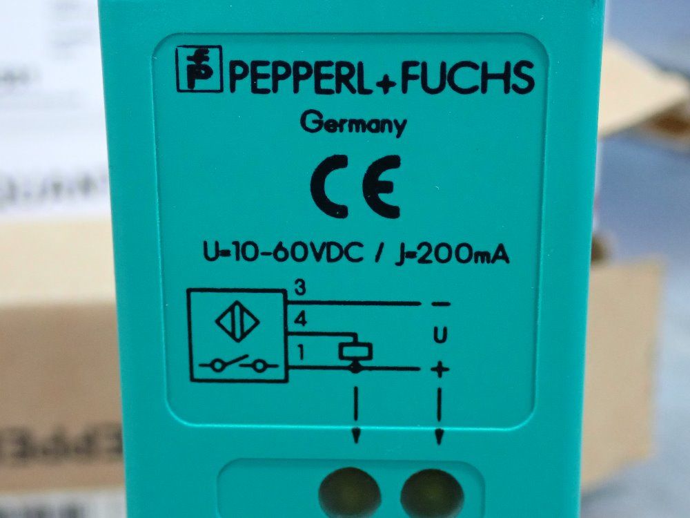 Pepperl + Fuchs Proximity Sensor - Nj30+u4+e-v1