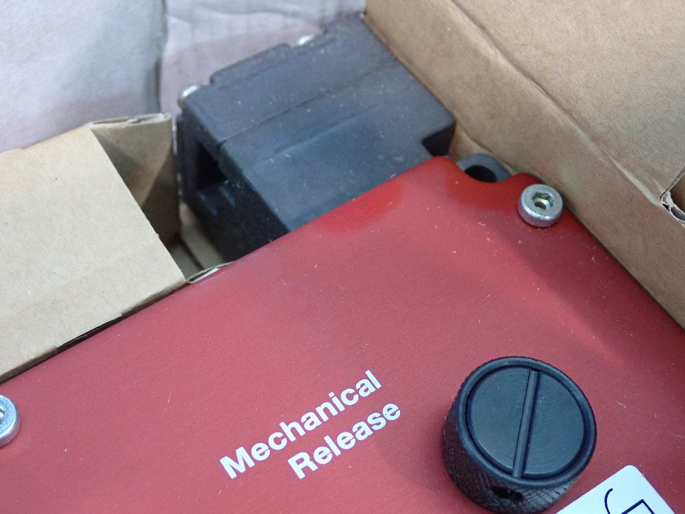 Euchner Safety Switch - Tz1re024bha-c1903