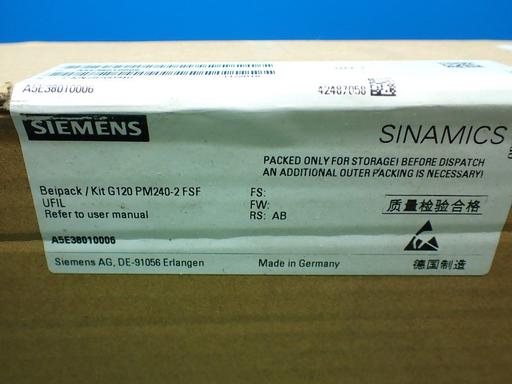 Siemens Mounting Kit, Factory Sealed - A5e38010006