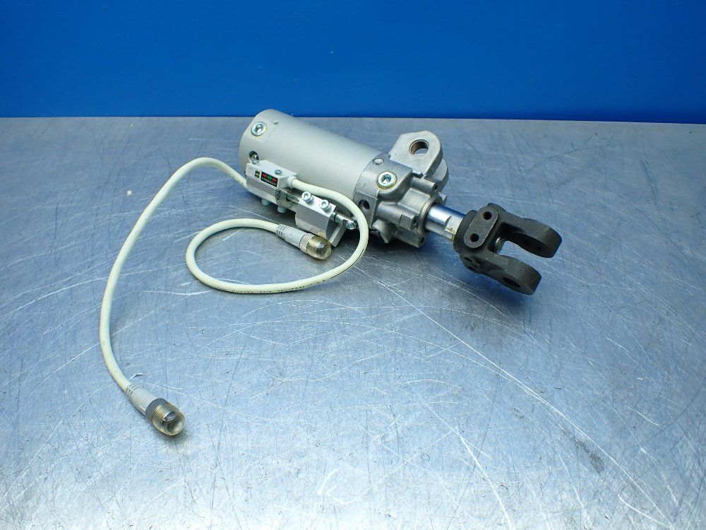 Smc Clamp Cylinder - Ckg1a50-50ya-p4dwsc